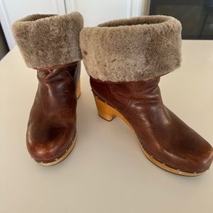 Ugg Lynnea II Women's Clog Boots Size 11